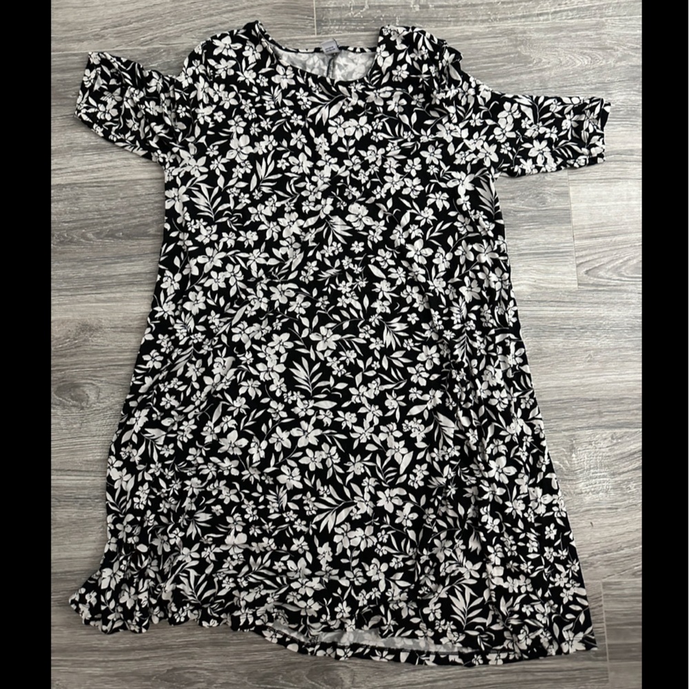 Floral T shirt dress | Super soft | Size : L